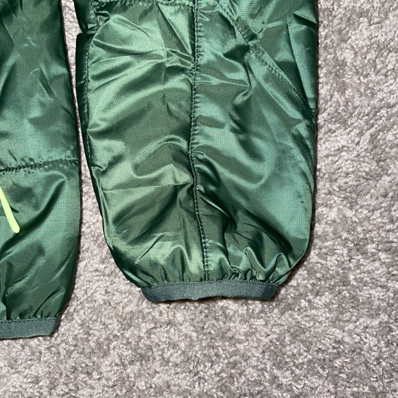 🚫SOLD🚫 NWT RHONE Tundra Quilted Hooded Jacket - Picture 6 of 7